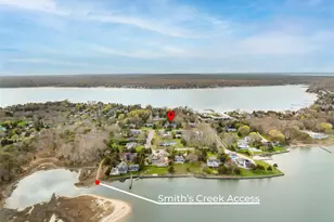 4 Hampton Harbor Ln, Hampton Bays, NY 11946 - Photo 8