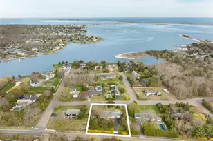 4 Hampton Harbor Ln, Hampton Bays, NY 11946 - Photo 38