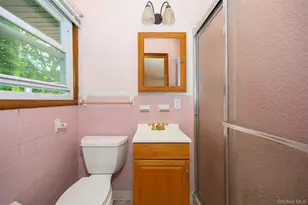 2 Lawrence Rd, Hyde Park, NY 12538 - Photo 14