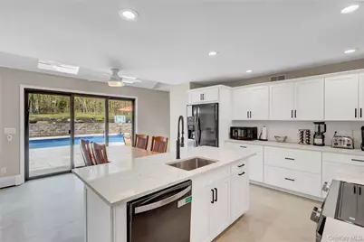 24 Allyson Place, East Setauket, NY 11733 - Photo 12