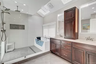24 Allyson Place, East Setauket, NY 11733 - Photo 20