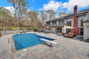 24 Allyson Pl, East Setauket, NY 11733 - Photo 32