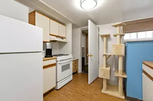 29-04 164th St, Whitestone, NY 11358 - Photo 22