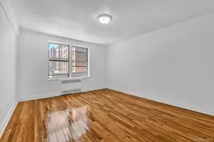 67-12 Yellowstone Blvd, Forest Hills, NY 11375 - Photo 6
