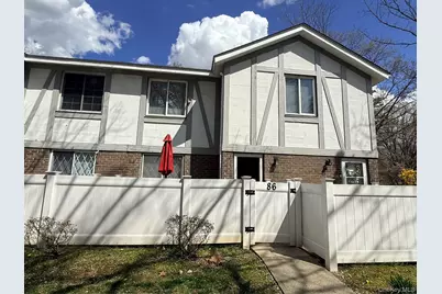86 Birchwood Road #402, Medford, NY 11763 - Photo 2