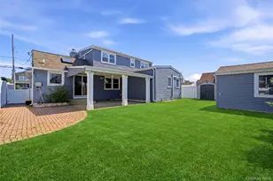 120 Franklin Pl, Massapequa, NY 11758 - Photo 30