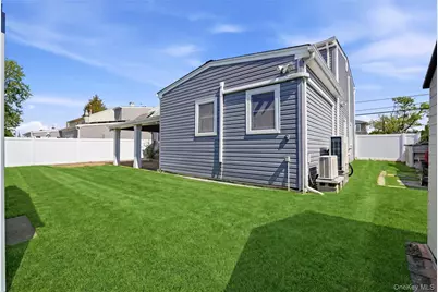 120 Franklin Place, Massapequa, NY 11758 - Photo 28