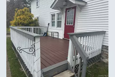 1035 Main Street #3, Fishkill, NY 12524 - Photo 2