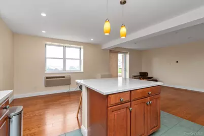 2 Richmond Road #1I, Long Beach, NY 11561 - Photo 8