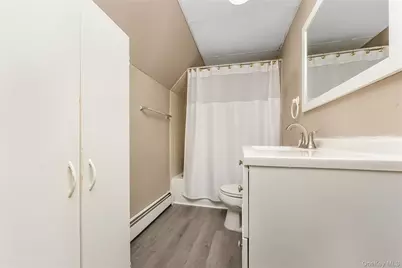 76 Washington Avenue, Brentwood, NY 11717 - Photo 24