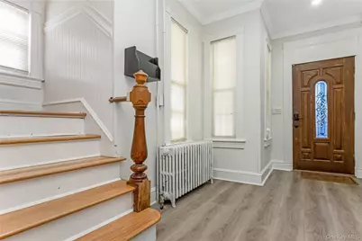 76 Washington Avenue, Brentwood, NY 11717 - Photo 4