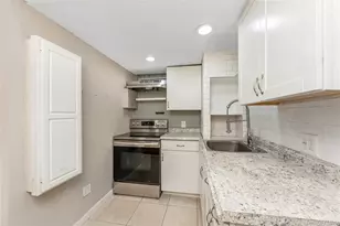76 Washington Ave, Brentwood, NY 11717 - Photo 26