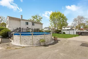 76 Washington Ave, Brentwood, NY 11717 - Photo 34