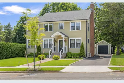 619 Bailey Avenue, Greenport, NY 11944 - Photo 2