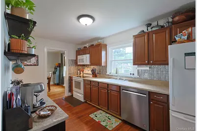 23 Innis Avenue, Newburgh, NY 12550 - Photo 10