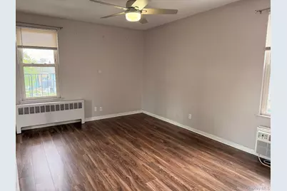25 Trinity Place #3M, New Rochelle, NY 10805 - Photo 8