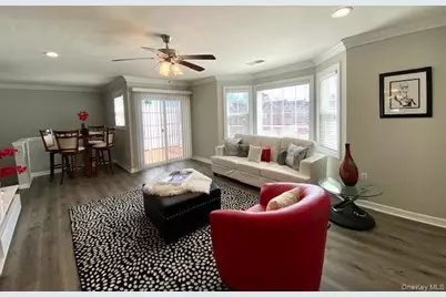 86 Adams Way #86, Sayville, NY 11782 - Photo 6