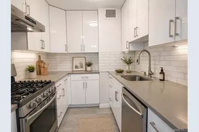 15218 Union Turnpike #206G, Flushing, NY 11367 - Photo 4