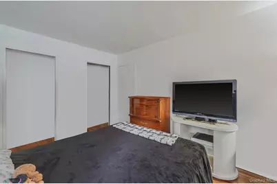 2771 Pond Road, Ronkonkoma, NY 11779 - Photo 16