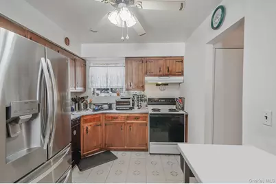 2771 Pond Road, Ronkonkoma, NY 11779 - Photo 8
