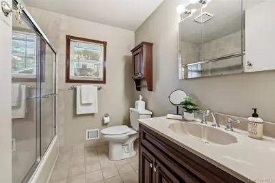 35 Mayer Drive, Suffern, NY 10901 - Photo 18