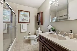 35 Mayer Dr, Suffern, NY 10901 - Photo 18