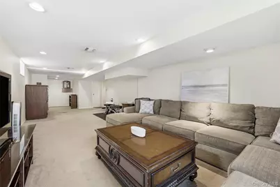 35 Mayer Drive, Suffern, NY 10901 - Photo 22