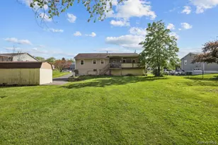18 Scott Dr, Wappingers Falls, NY 12590 - Photo 16