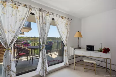 100 Diplomat Drive #7J, Mount Kisco, NY 10549 - Photo 14