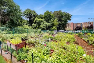 100 Diplomat Dr, Mount Kisco, NY 10549 - Photo 34