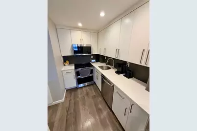 360 Shore Road #9B, Long Beach, NY 11561 - Photo 4