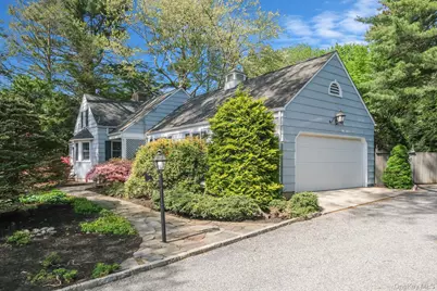 194 Huntington Bay Road, Huntington, NY 11743 - Photo 4