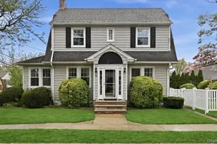 66 Primrose Ave, Floral Park, NY 11001 - Photo 1
