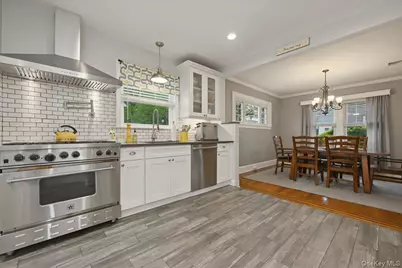 66 Primrose Avenue, Floral Park, NY 11001 - Photo 12