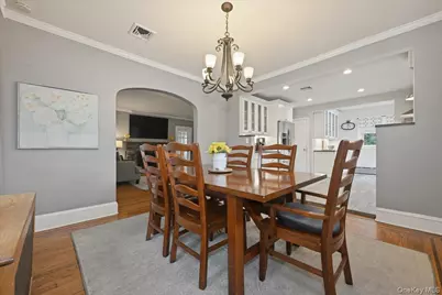 66 Primrose Avenue, Floral Park, NY 11001 - Photo 16