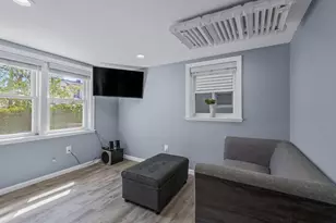 68 Alexander Ave, Yonkers, NY 10704 - Photo 12