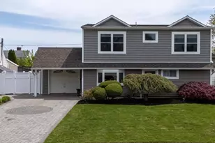 35 Martin, Westbury, NY 11590 - Photo 2
