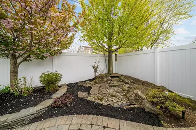 35 Martin, Westbury, NY 11590 - Photo 22