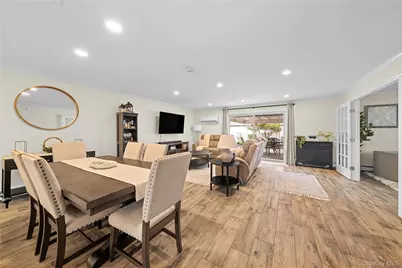 35 Martin, Westbury, NY 11590 - Photo 6