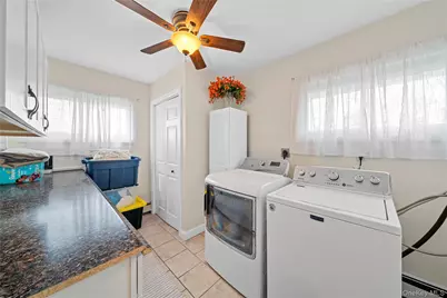 35 Martin, Westbury, NY 11590 - Photo 12