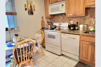 32 Woodland Trail #32, Carmel, NY 10512 - Photo 8