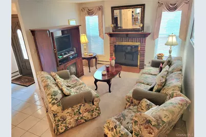 32 Woodland Trail #32, Carmel, NY 10512 - Photo 4