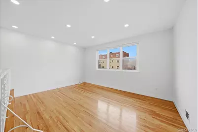 278 Balcom Avenue, Bronx, NY 10465 - Photo 14