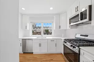 278 Balcom Ave, Bronx, NY 10465 - Photo 10