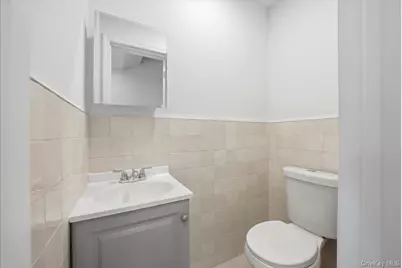 278 Balcom Avenue, Bronx, NY 10465 - Photo 8