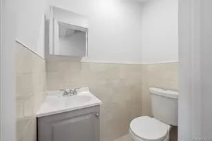 278 Balcom Ave, Bronx, NY 10465 - Photo 8