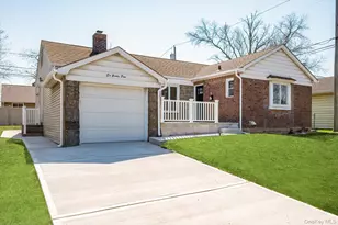 695 Doblin St, Elmont, NY 11003 - Photo 2