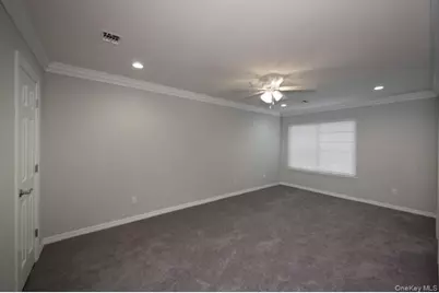 5000 Townhouse Drive #3703, Coram, NY 11727 - Photo 6