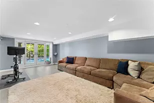 33 Byron Ln, Larchmont, NY 10538 - Photo 26