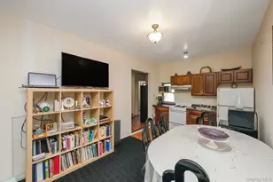 61 Continental Pl, Glen Cove, NY 11542 - Photo 24